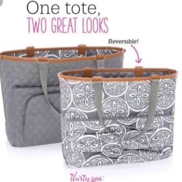 thirty-one Handbags - Double Take Tote by Thirty One (Reversible!)